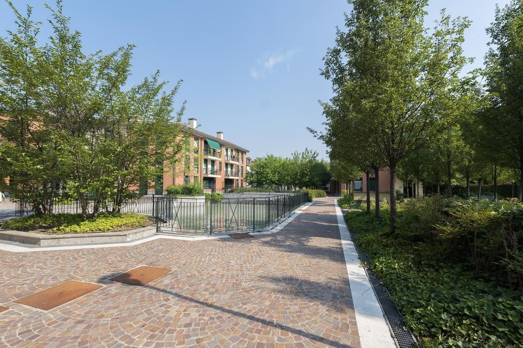 Mila Navigli Mailand